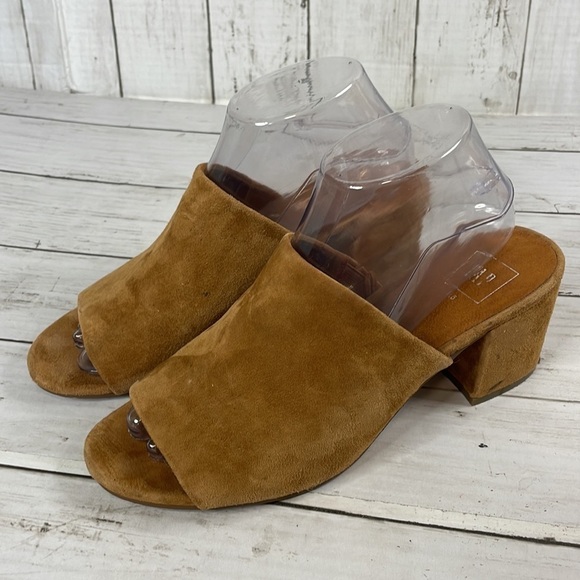 Gap Butterscotch Suede Block Heel Mules - Picture 2 of 11